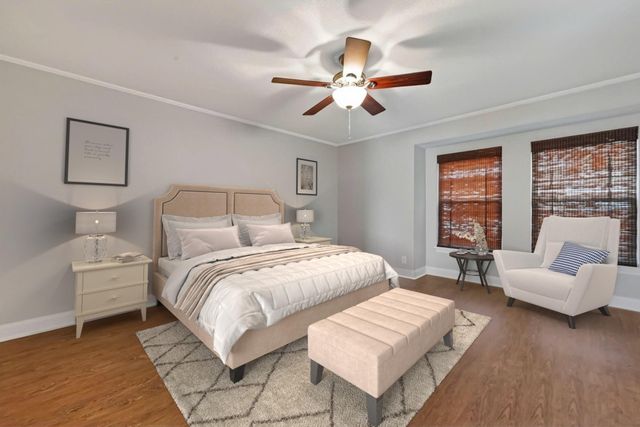 6351 Briar Rose Drive 149, Houston, TX 77057