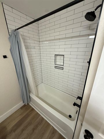 108 Presidio DR, Leander, TX 78641