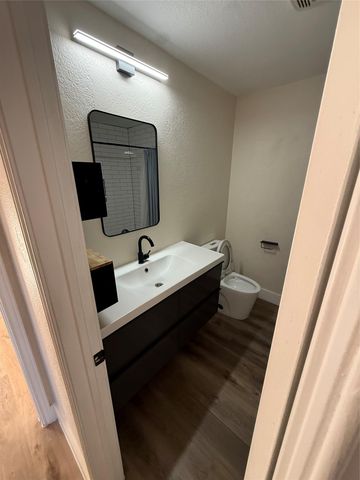 108 Presidio DR, Leander, TX 78641