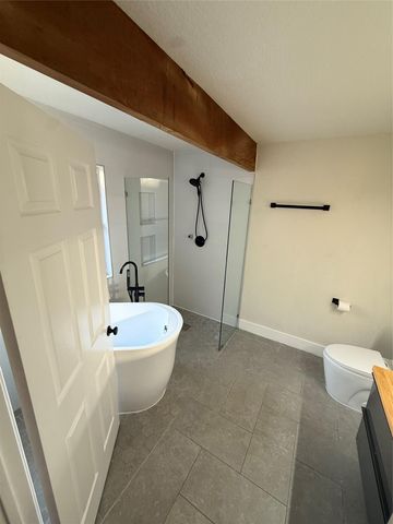 108 Presidio DR, Leander, TX 78641