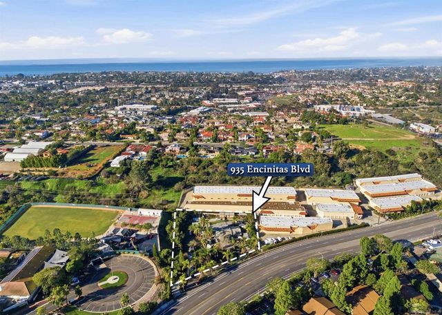 935 Encinitas Blvd, Encinitas, CA 92024