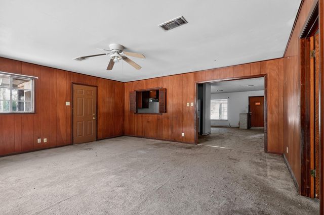 1007 W 30th Street, Houston, TX 77018