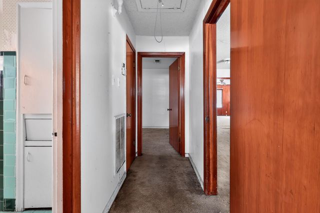 1007 W 30th Street, Houston, TX 77018