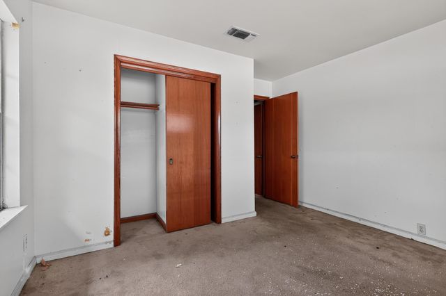 1007 W 30th Street, Houston, TX 77018