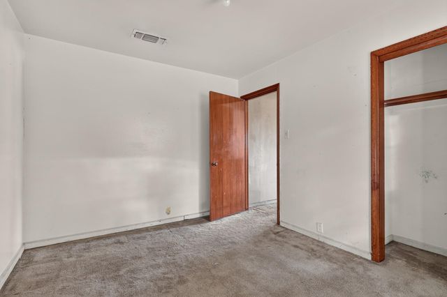 1007 W 30th Street, Houston, TX 77018