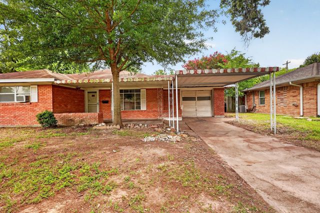 1007 W 30th Street, Houston, TX 77018