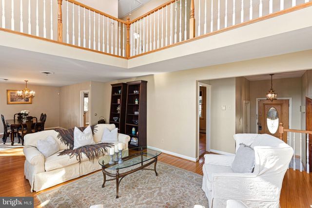 1 BIRCHALL DR, Haddonfield, NJ 08033