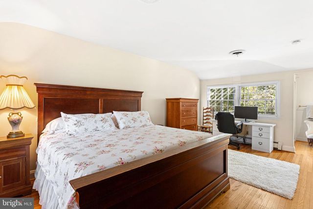 1 BIRCHALL DR, Haddonfield, NJ 08033