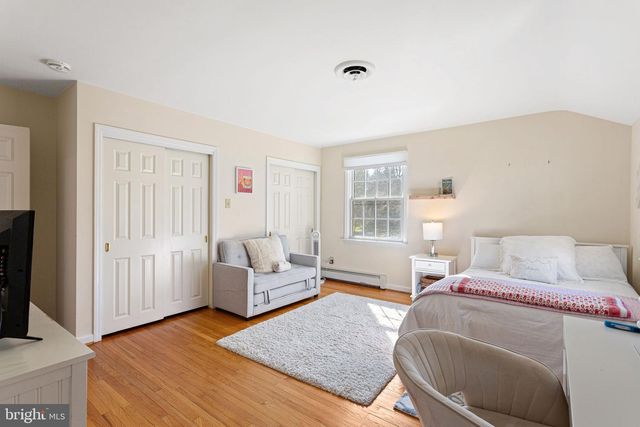 1 BIRCHALL DR, Haddonfield, NJ 08033