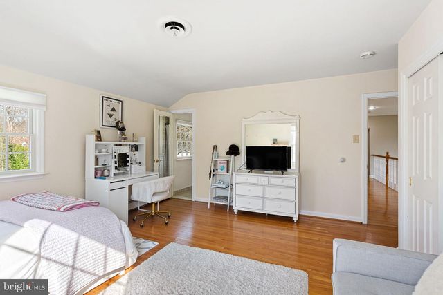 1 BIRCHALL DR, Haddonfield, NJ 08033