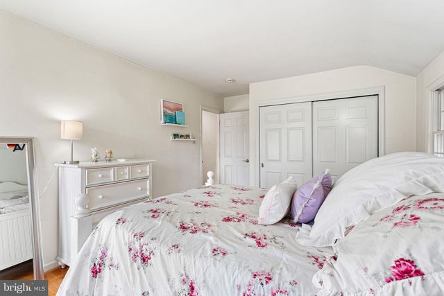 1 BIRCHALL DR, Haddonfield, NJ 08033