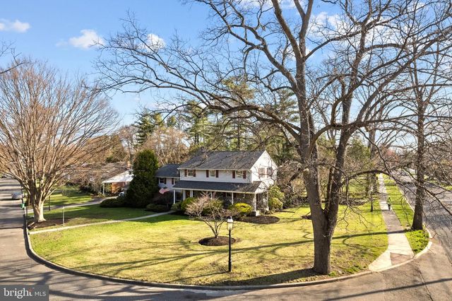 1 BIRCHALL DR, Haddonfield, NJ 08033