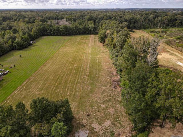 1128 Heck Young Rd, Baker, LA 70714