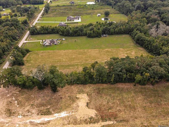 1128 Heck Young Rd, Baker, LA 70714