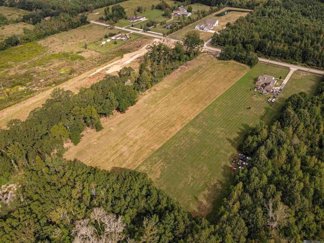 1128 Heck Young Rd, Baker, LA 70714