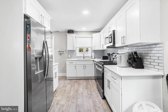 28 BAILEY ST, Woodstown, NJ 08098