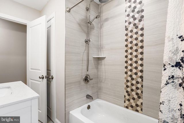28 BAILEY ST, Woodstown, NJ 08098