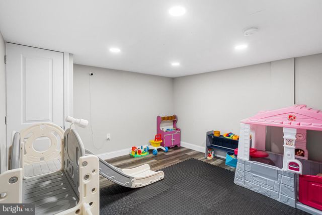 28 BAILEY ST, Woodstown, NJ 08098