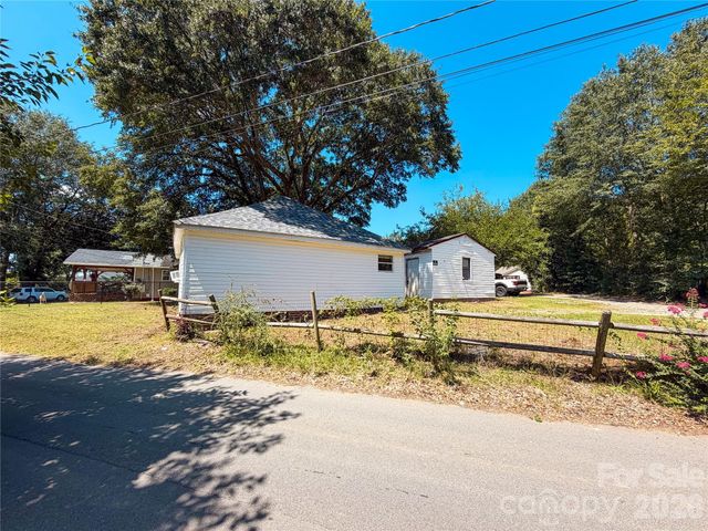 107 Drake Street, Gastonia, NC 28052
