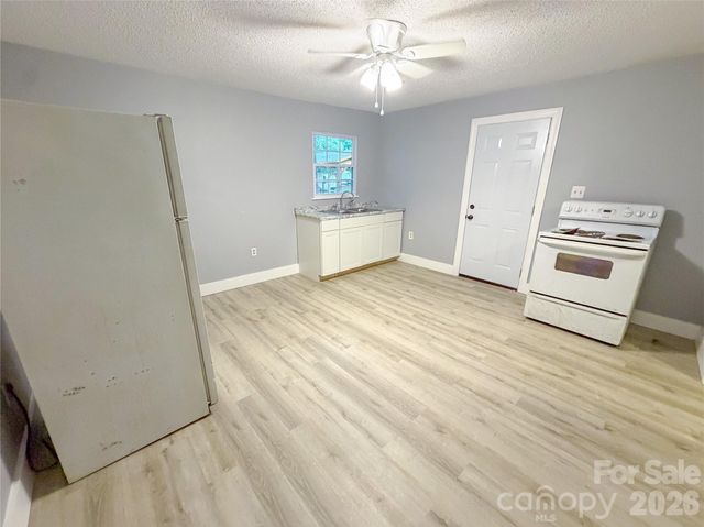 107 Drake Street, Gastonia, NC 28052