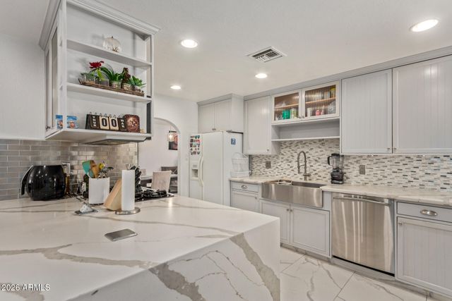 1532 W LOMA Lane, Phoenix, AZ 85021