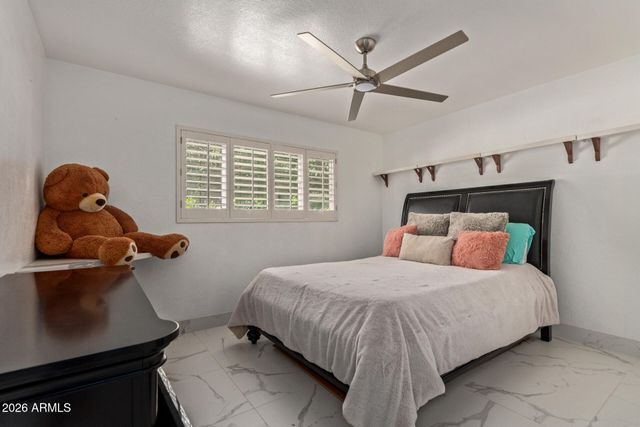 1532 W LOMA Lane, Phoenix, AZ 85021