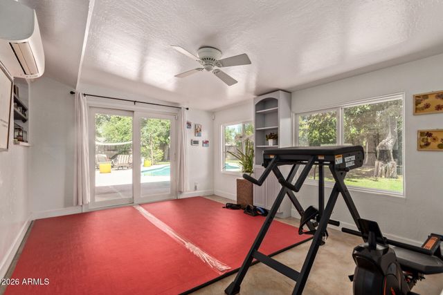 1532 W LOMA Lane, Phoenix, AZ 85021