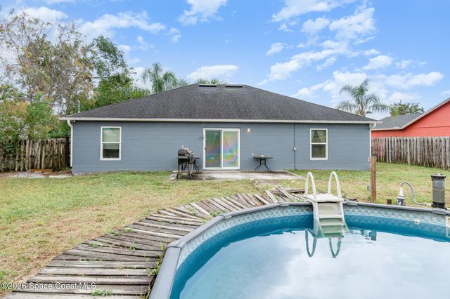 2830 Gramercy Drive, Deltona, FL 32738