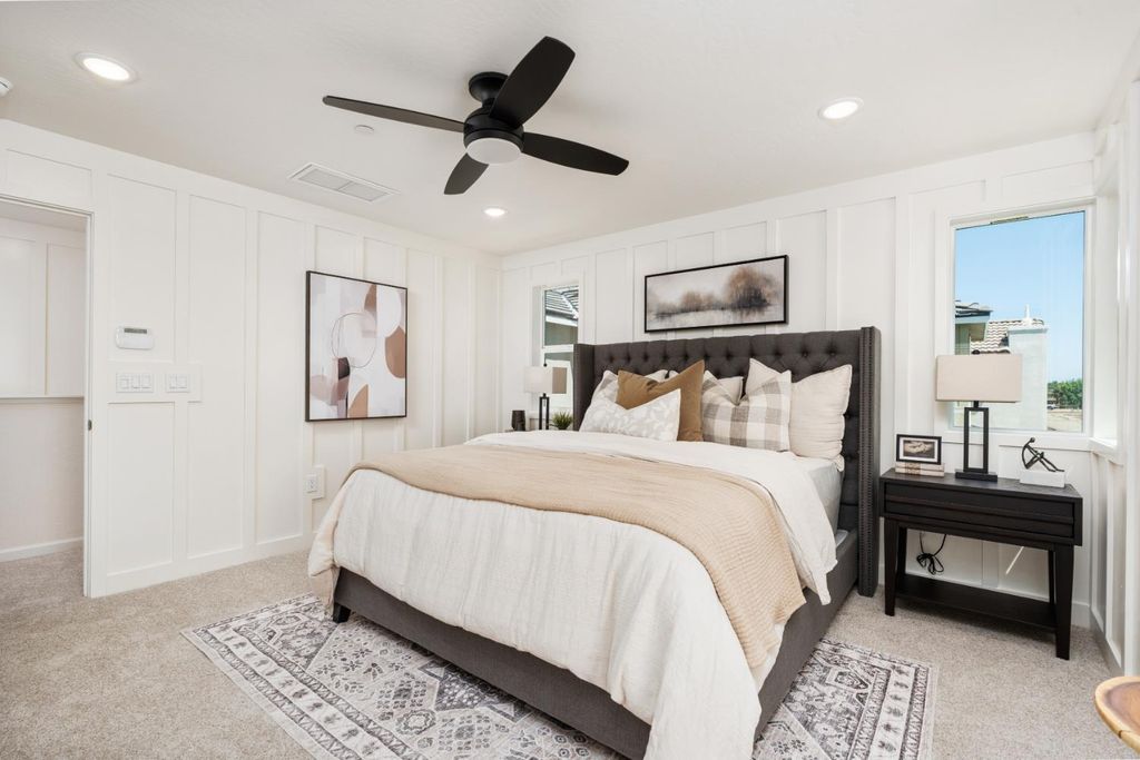 Image 24 of property listing at 2123 N Wagon Lane, Clovis, CA 93619