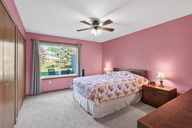 7577 Ojibway Park Court, Woodbury, MN 55125