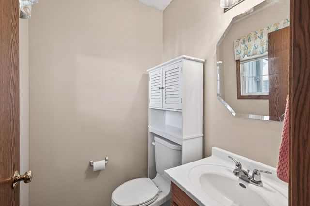 7577 Ojibway Park Court, Woodbury, MN 55125