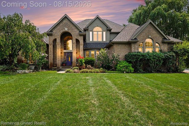 3099 Beach Lake Drive E, Brighton Township, MI 48380