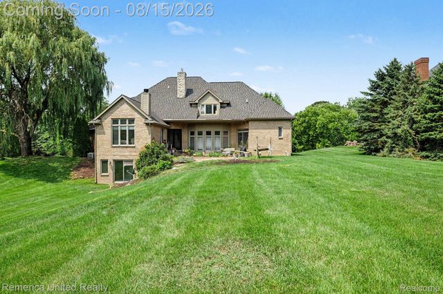3099 Beach Lake Drive E, Brighton Township, MI 48380