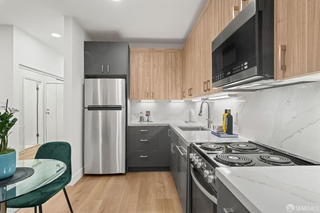 1325 Divisadero Street 104, San Francisco, CA 94115