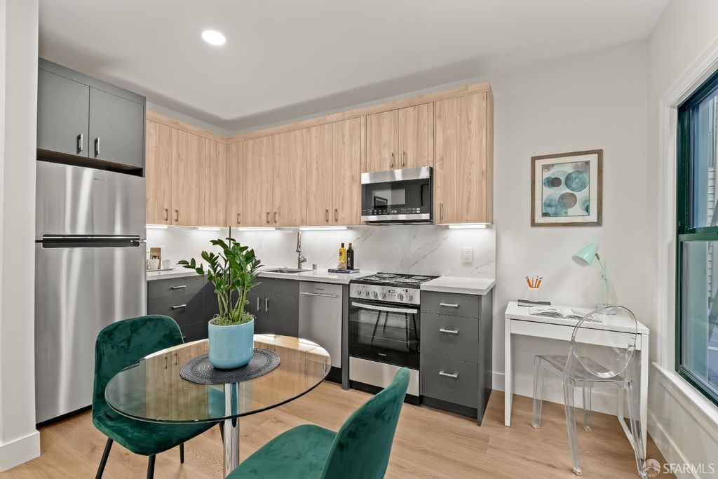 1325 Divisadero Street 104, San Francisco, CA 94115