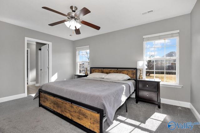 4816 Canterwood Drive SE, Owens Cross Roads, AL 35763