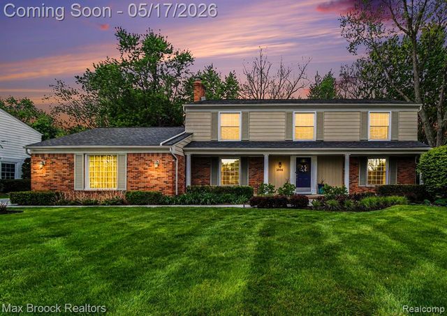2004 Bootmaker Lane, Bloomfield Hills, MI 48304