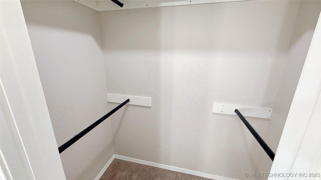 2315 N Grand Avenue, Tahlequah, OK 74464