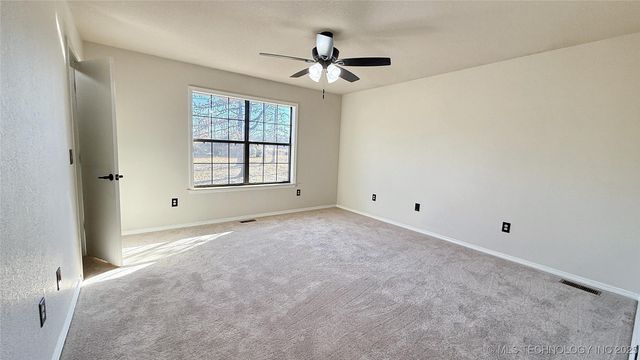 2315 N Grand Avenue, Tahlequah, OK 74464