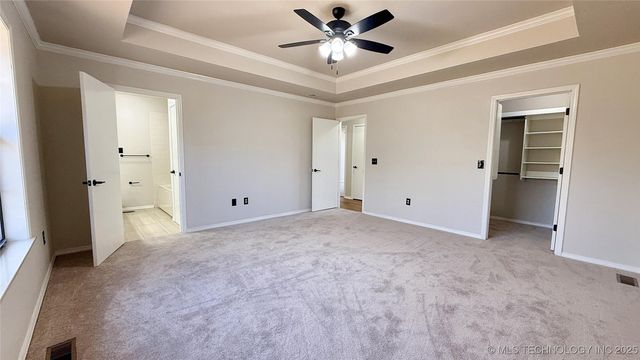 2315 N Grand Avenue, Tahlequah, OK 74464