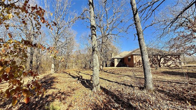 2315 N Grand Avenue, Tahlequah, OK 74464