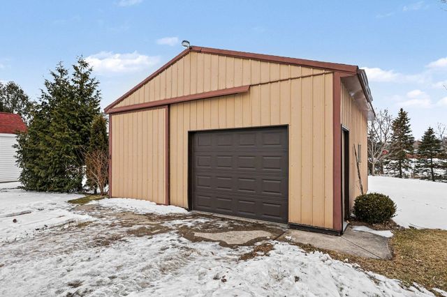 11050 Wilkinson Road, Freeland, MI 48623