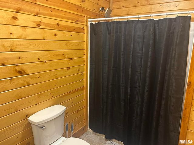 40 Presley Loop, Golconda, IL 62938