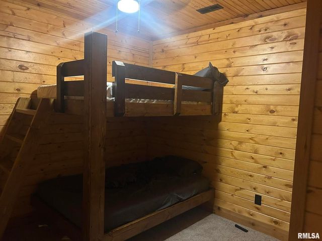 40 Presley Loop, Golconda, IL 62938