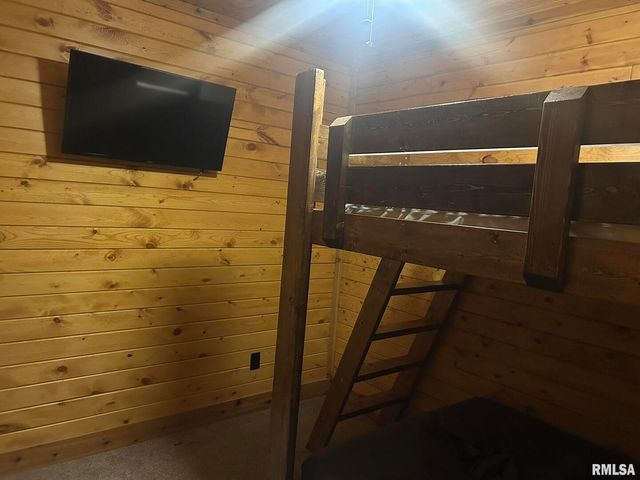 40 Presley Loop, Golconda, IL 62938