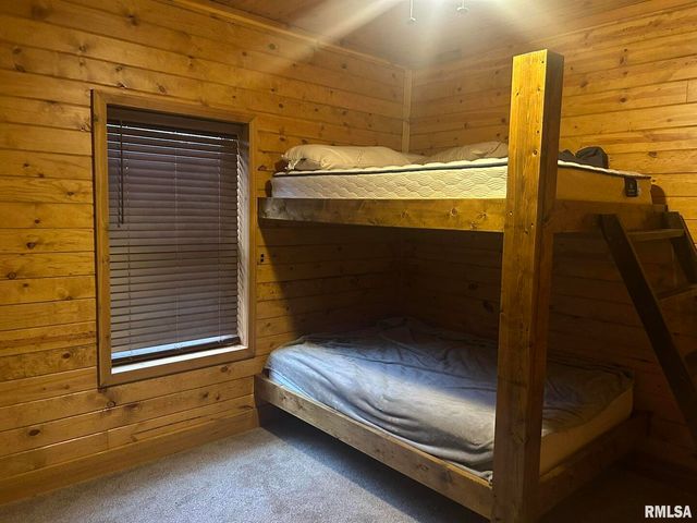 40 Presley Loop, Golconda, IL 62938