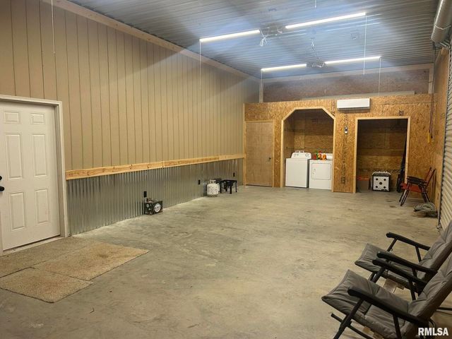 40 Presley Loop, Golconda, IL 62938