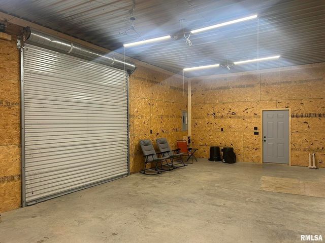 40 Presley Loop, Golconda, IL 62938