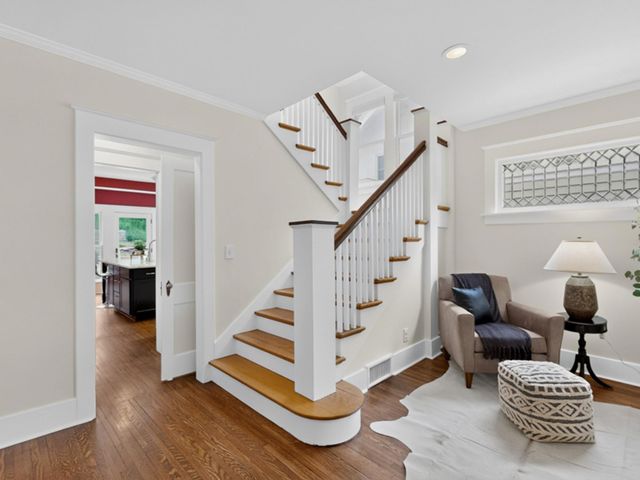 811 6th Street SW, Rochester, MN 55902