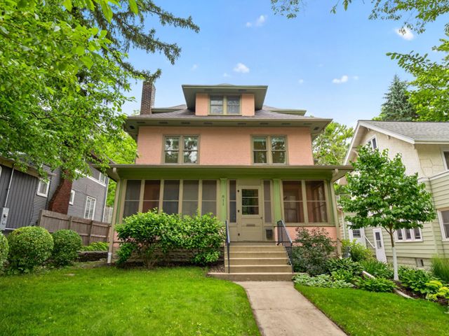 811 6th Street SW, Rochester, MN 55902